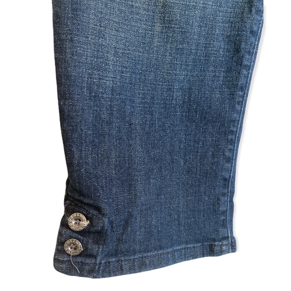 Levi's Shorts Levis 55 Woman Skimmer Capri Shorts Pedal Pushers